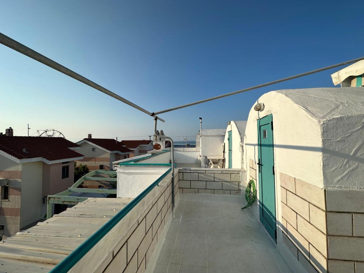 Emerald Seaside Apartment In Pefkohori Пефкохори Экстерьер фото